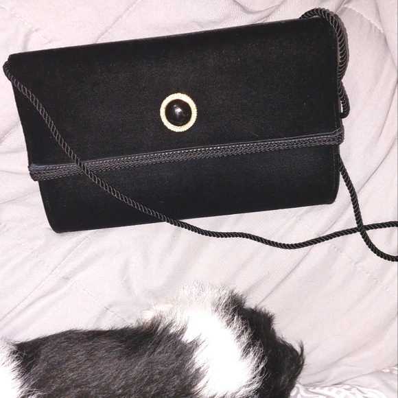 Vintage Handbags - 🖤Velvet Clutch Holiday bag statement bag shoulderbag crossbody evening bag